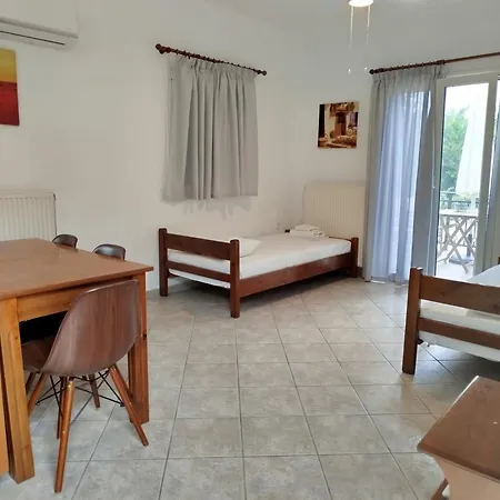 Riverside αpartments