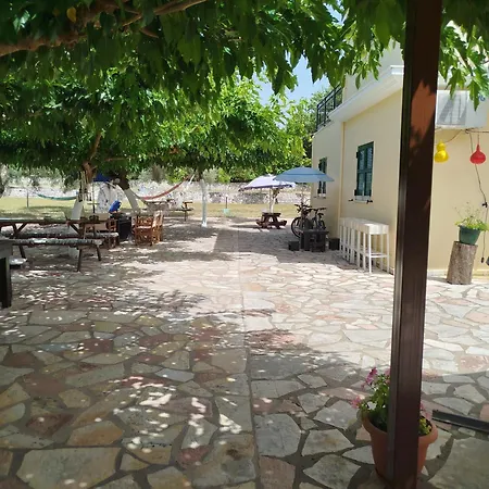 Riverside αpartments Vasiliki