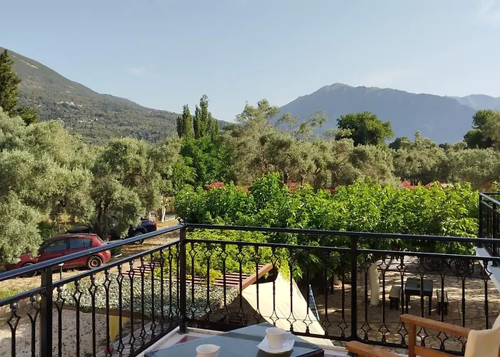 Riverside αpartments 公寓 瓦西利基