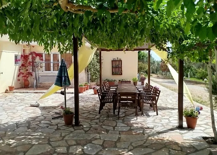 Riverside αpartments 瓦西利基