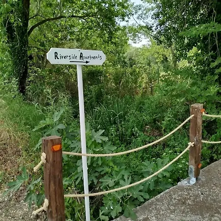 Riverside αpartments Apartmán Vasiliki